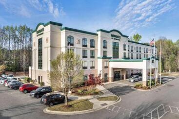 هتل Wingate By Wyndham State Arena Raleigh/cary