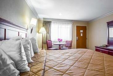 Motel 6 Norwalk, Ca