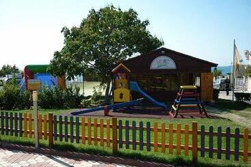 Sineva Beach Hotel   All Inclusive