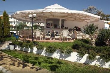 Sineva Beach Hotel   All Inclusive