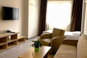 هتل Orpheus   Casino And Spa