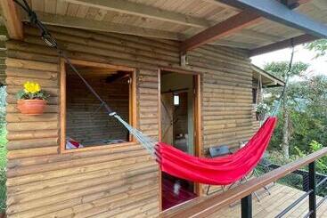 هتل Gulupa Ecolodge