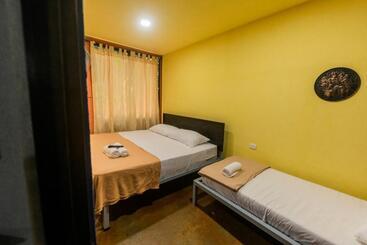 هتل ávita Lodge