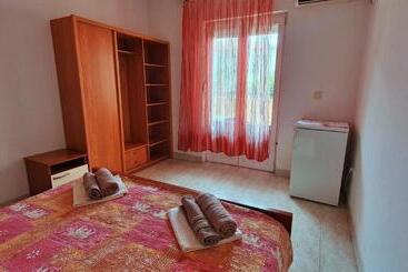 پانسیون Studio Apartments M&m