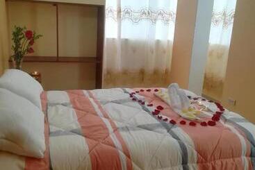 پانسیون Hostal Capac