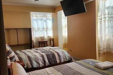پانسیون Hostal Capac