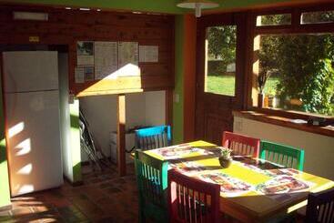 پانسیون Hostel Meridiano 71