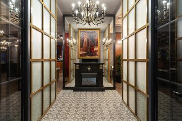 هتل Oscar Boutique