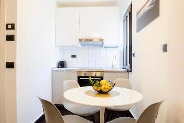 پانسیون Bellevue   Rooms & Suites