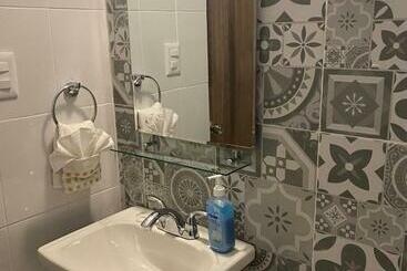 هاستل Casa Ceci Inn