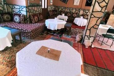هاستل Auberge Restaurant Tizgui