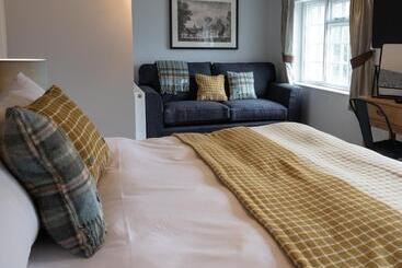 هاستل The Exeter Inn
