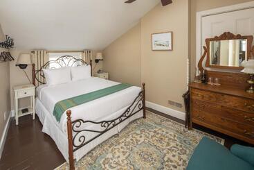 تختخواب و صبحانه Aldrich Guest House