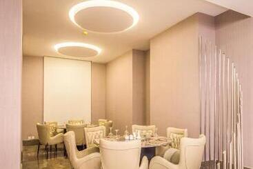 Grand Plaza Hotel   Kafd Riyadh