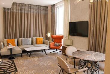 Grand Plaza Hotel   Kafd Riyadh
