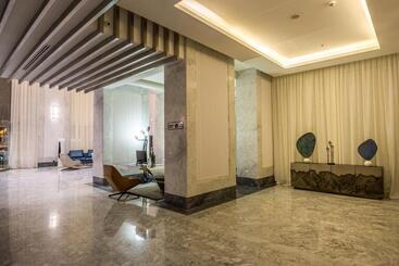 Grand Plaza Hotel   Kafd Riyadh