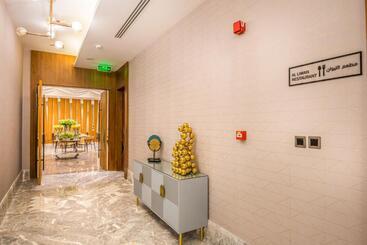 Grand Plaza Hotel   Kafd Riyadh