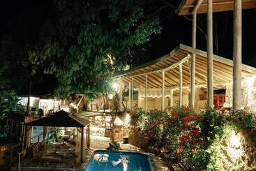 هتل Green Fig Resort & Spa
