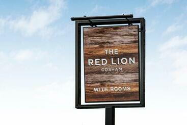 هتل The Red Lion By Innkeeper S Collection