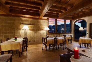 هتل Ristorante Da Politano
