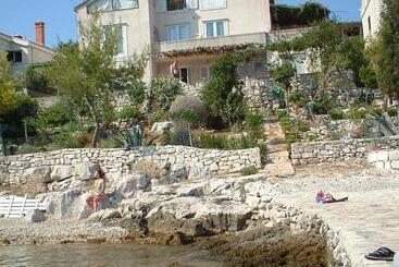 پانسیون Soline Accommodation