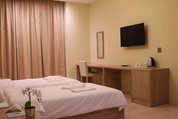 Qatar Youth Hostels