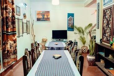 Adventures Nest  Hostel