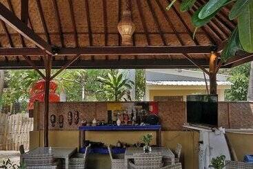 تختخواب و صبحانه Sari Gili Bungalow