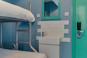 Clink 261 Hostel