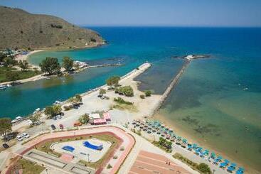 Georgioupolis Beach