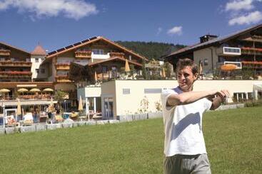 هتل Alpenpark Resort Superior
