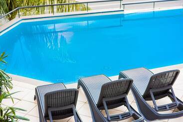 هتل At Waterfront Whitsunday Retreat  Adults Only