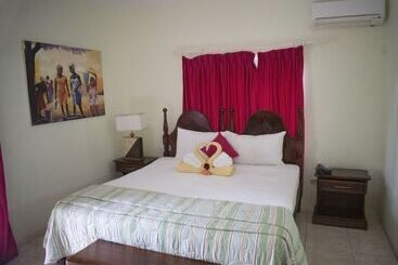 هتل Bay View Eco Resort & Spa