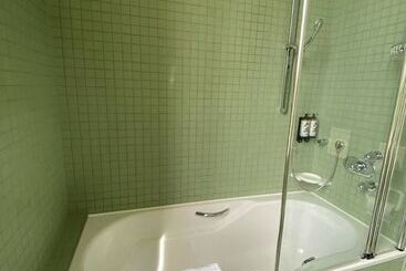 هتل Hôtel Château Schengen