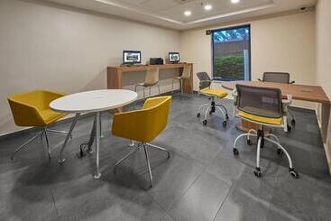 هتل City Express By Marriott Los Mochis