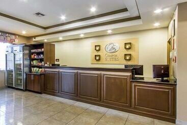 هتل Comfort Suites