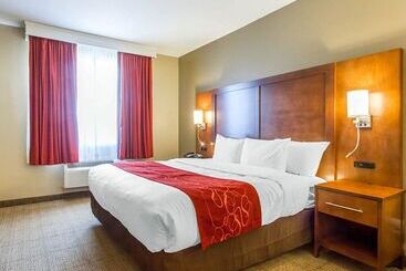 هتل Comfort Suites