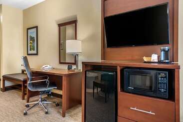 هتل Comfort Suites Daytonwright Patterson