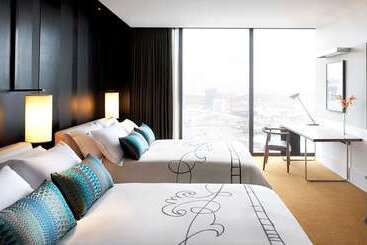 هتل Crown Metropol Melbourne