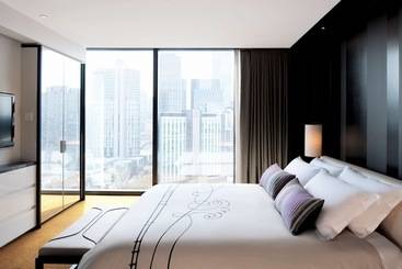 هتل Crown Metropol Melbourne