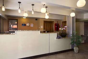 هتل Days Inn By Wyndham Denver Downtown