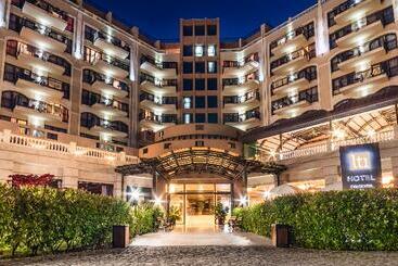 هتل Sh Dolce Vita  All Inclusive   Free Aquapark & Beach & Beach Bar