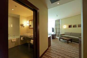 هتل Doubletree By Hilton Bratislava
