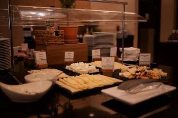 هتل Doubletree By Hilton Bratislava