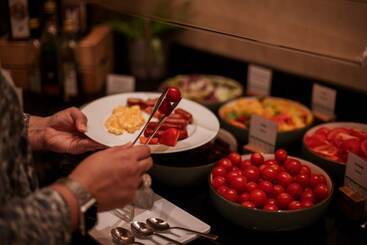 هتل Doubletree By Hilton Bratislava