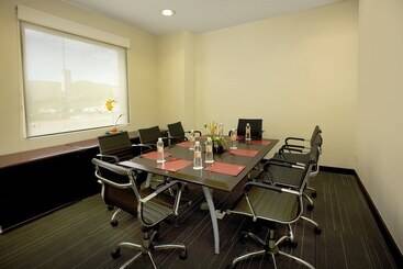 هتل Fiesta Inn Tepic