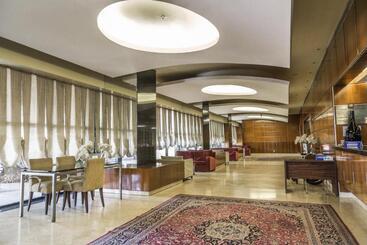 Hotel Grand Bittar