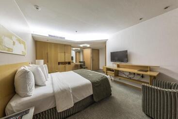 Hotel Grand Bittar