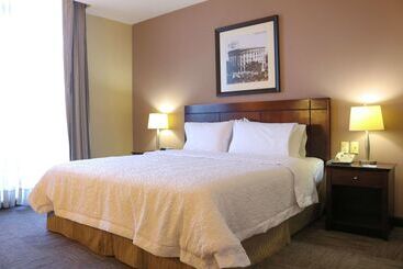 هتل Hampton Inn By Hilton Tampico Zona Dorada