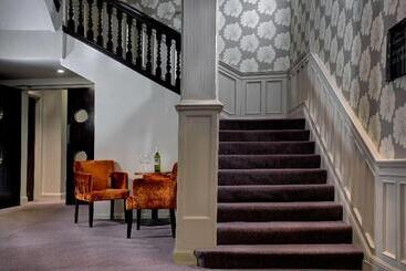Heywood House Hotel, Bw Signature Collection